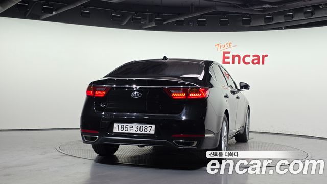 Kia K7 2017 — photo 4