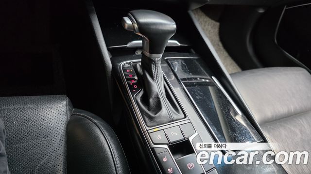 Kia K7 2017 — photo 9