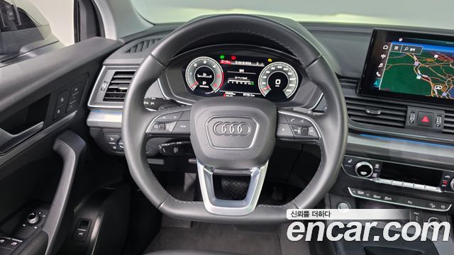 Audi Q5 2022 — photo 19