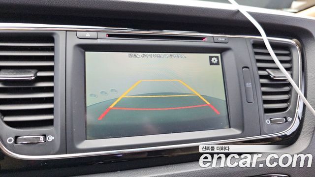 Kia Canival 2016 — photo 14