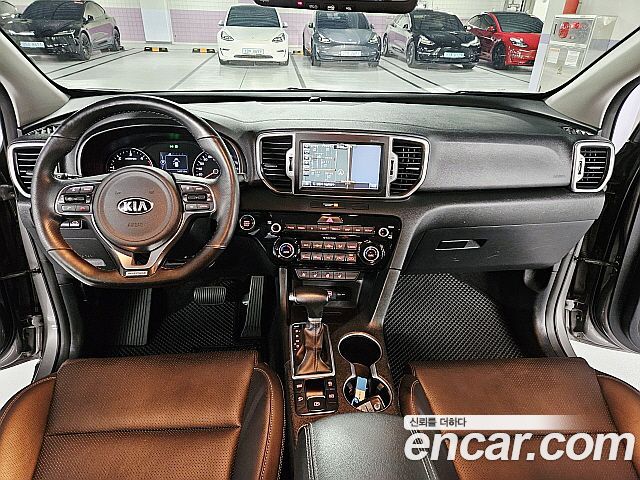 Kia Sportage 2018 — photo 10