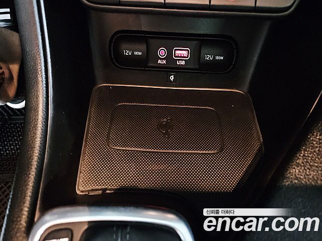 Kia Sportage 2018 — photo 17