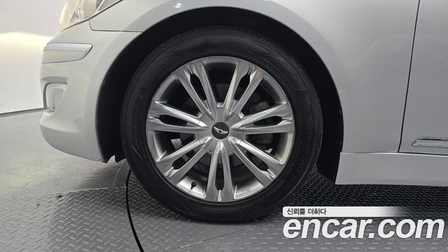 Hyundai Genesis 2012 — photo 5