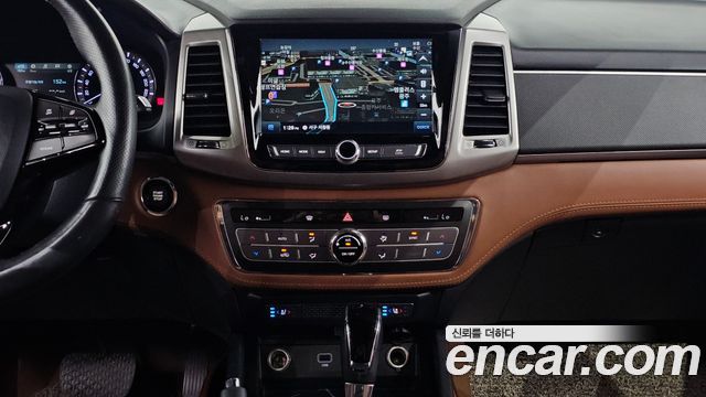 KG Mobility Rexton 2019 — photo 20