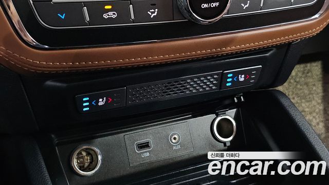 KG Mobility Rexton 2019 — photo 25