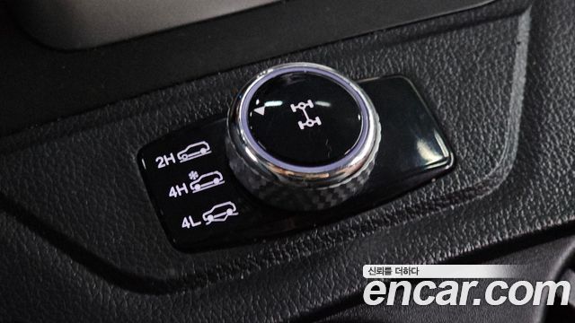 KG Mobility Rexton 2019 — photo 30