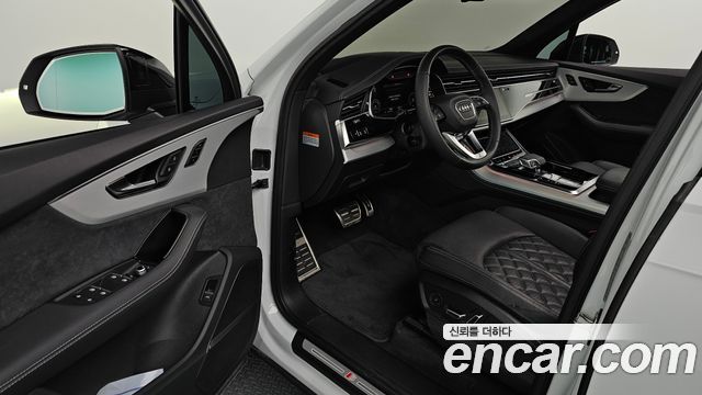 Audi Q7 2025 — photo 13