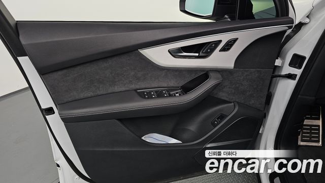 Audi Q7 2025 — photo 14