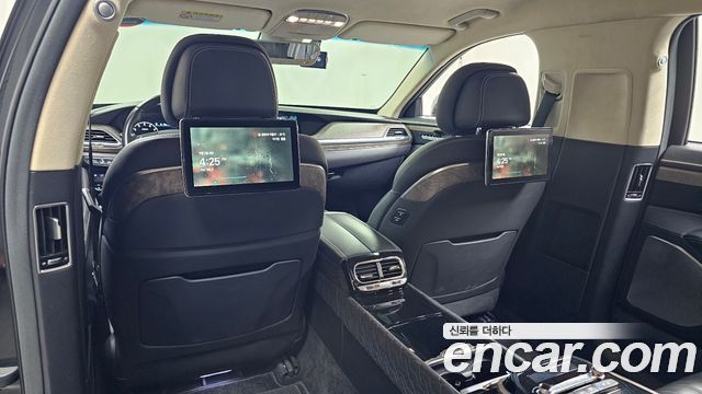 Genesis G90 2020 — photo 17