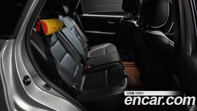 Kia Sorento 2013 — photo 11