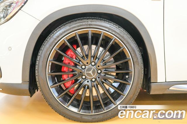 Mercedes-Benz GLA-Class 2018 — photo 5