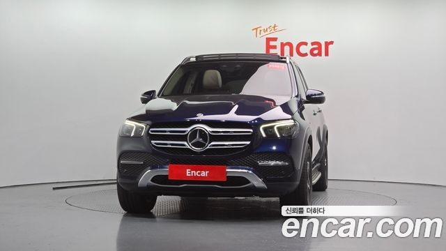 Mercedes-Benz GLE-Class 2021 — photo 3