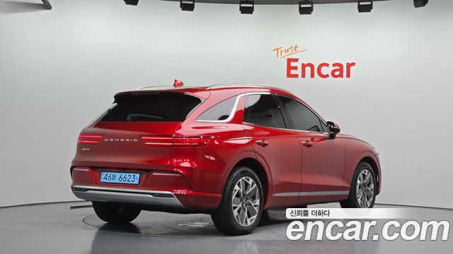 Genesis GV70 2022 — photo 2