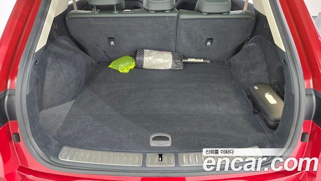 Genesis GV70 2022 — photo 22