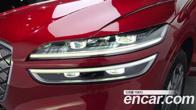 Genesis GV70 2022 — photo 8