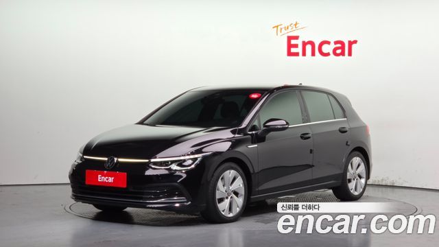 Volkswagen Golf 2022 — photo 1