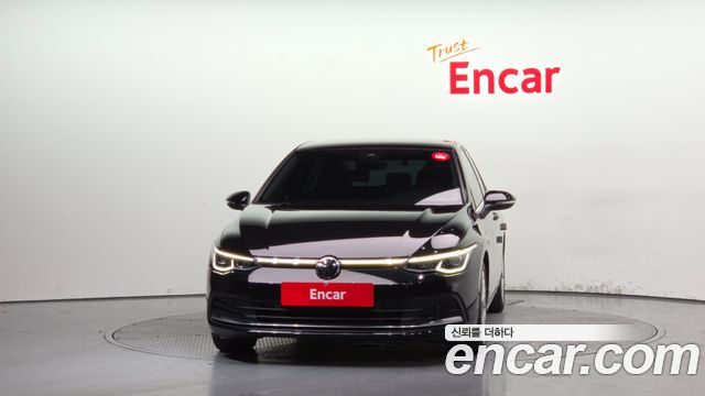 Volkswagen Golf 2022 — photo 3