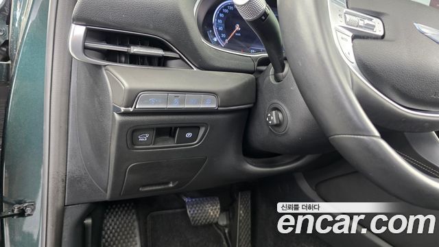 Genesis GV80 2021 — photo 22