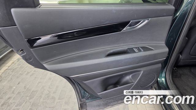 Genesis GV80 2021 — photo 15