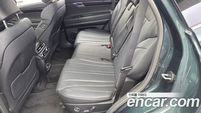 Genesis GV80 2021 — photo 16