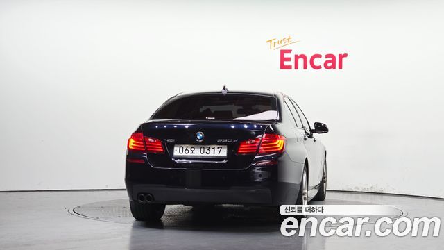 BMW 5-Series 2016 — photo 4