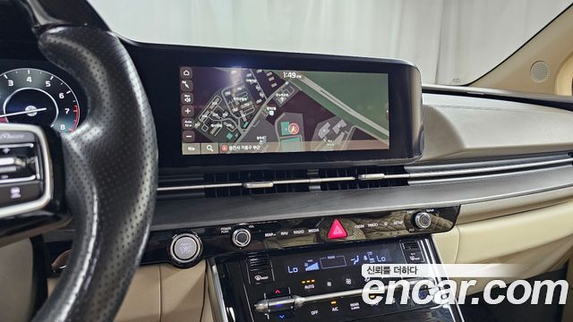 Kia Canival 2021 — photo 18