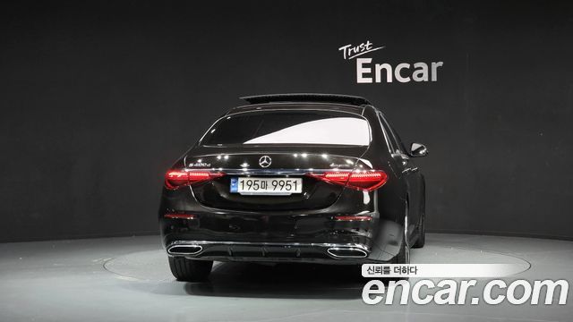 Mercedes-Benz S-Class 2022 — photo 4