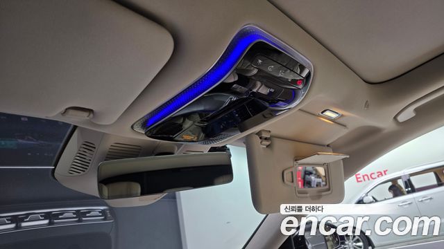 Mercedes-Benz S-Class 2022 — photo 18