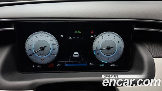 Hyundai Tucson 2023 — photo 11