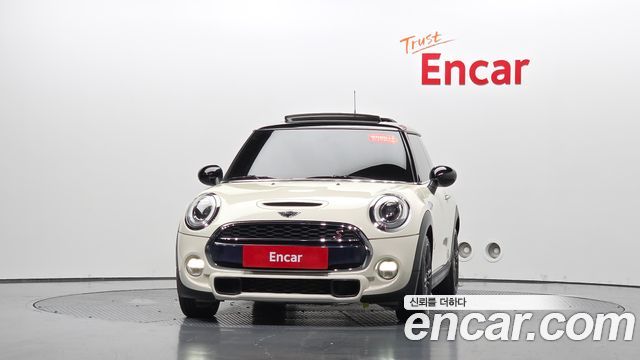 Mini Cooper 2017 — photo 3