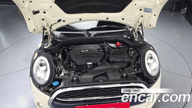 Mini Cooper 2017 — photo 6