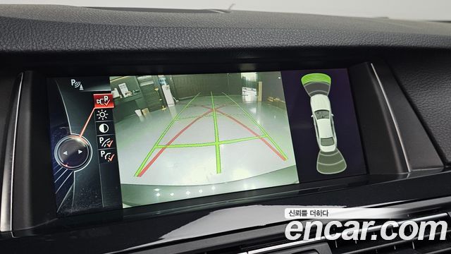 BMW 5-Series 2014 — photo 14
