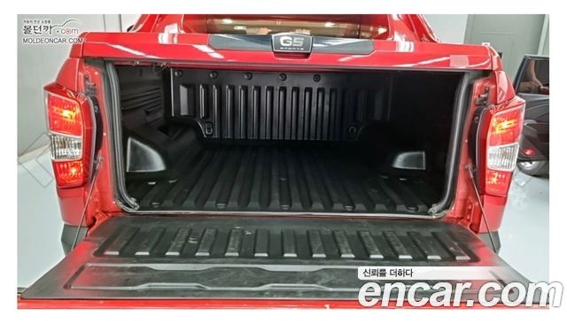 KG Mobility Rexton 2018 — photo 18