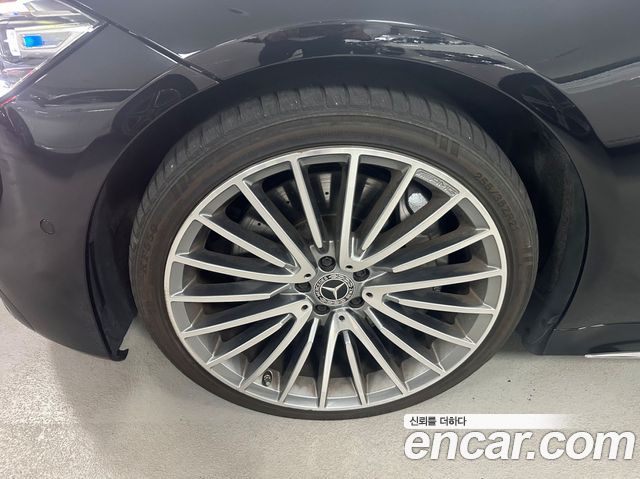 Mercedes-Benz S-Class 2025 — photo 5