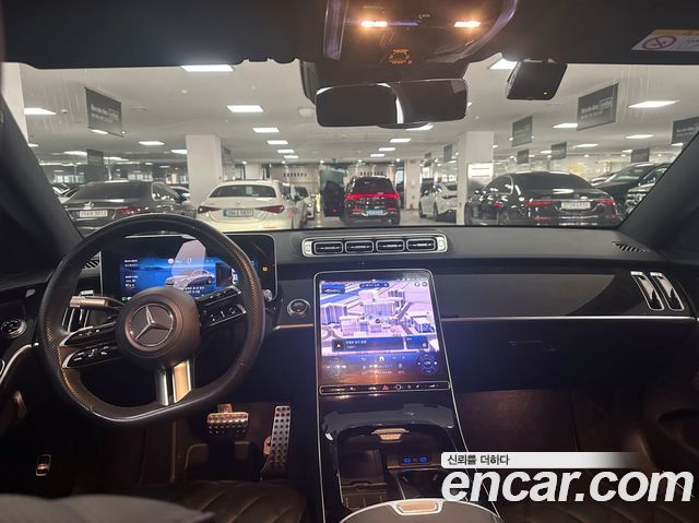 Mercedes-Benz S-Class 2025 — photo 7