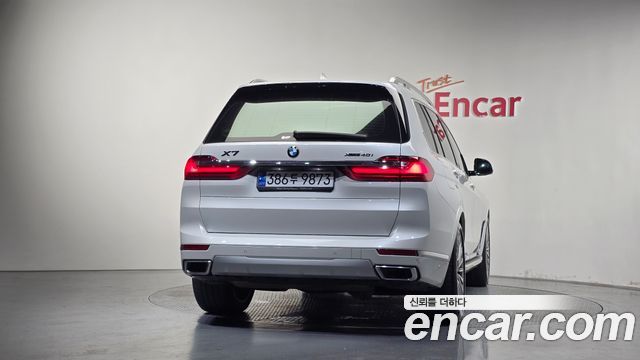BMW X7 2022 — photo 4