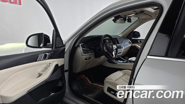 BMW X7 2022 — photo 13