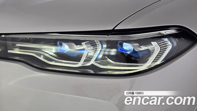 BMW X7 2022 — photo 8
