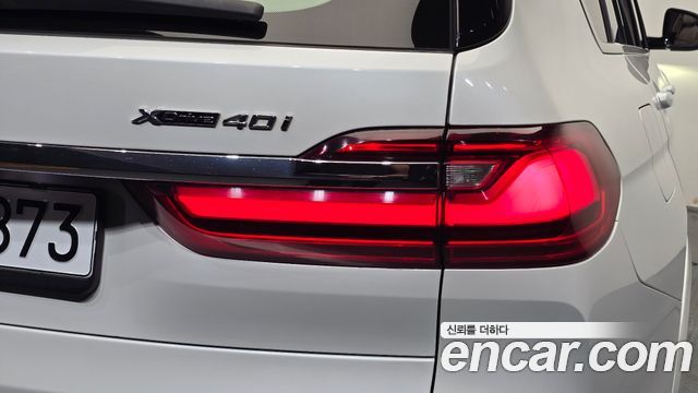 BMW X7 2022 — photo 9
