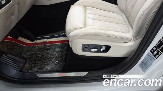 BMW X7 2022 — photo 31