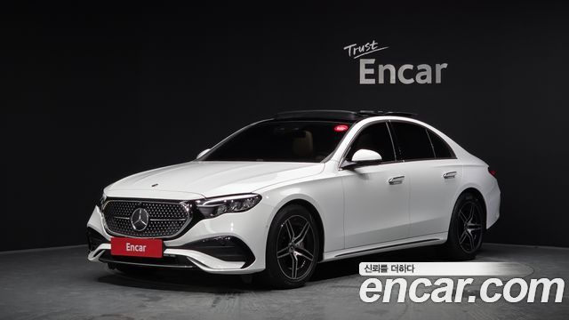 Mercedes-Benz E-Class 2026 — photo 1