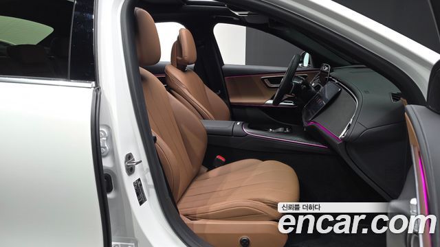 Mercedes-Benz E-Class 2026 — photo 17