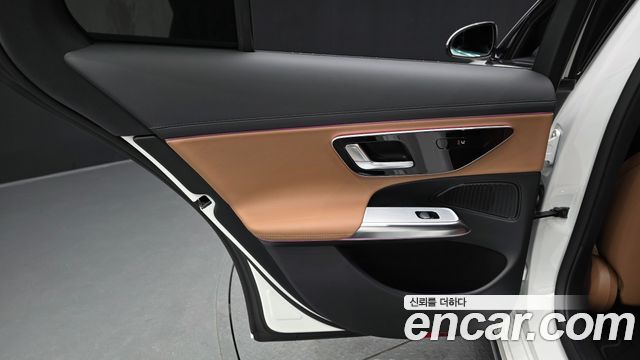 Mercedes-Benz E-Class 2026 — photo 15