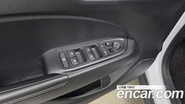 Hyundai Venue 2024 — photo 31