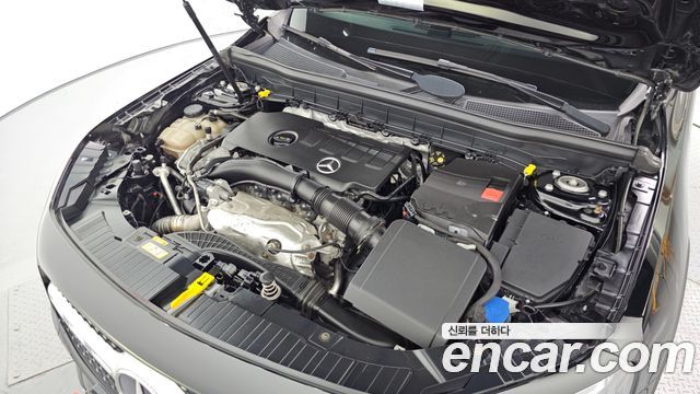 Mercedes-Benz GLB-Class 2020 — photo 6