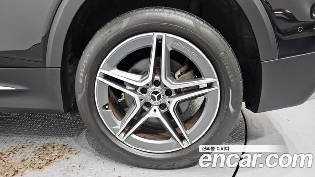 Mercedes-Benz GLB-Class 2020 — photo 7