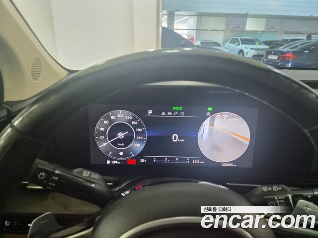 Kia Canival 2021 — photo 10