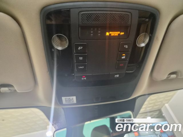 Kia Canival 2021 — photo 15