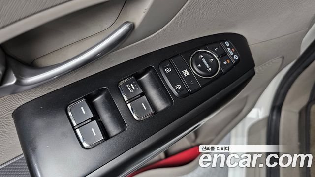 Kia Canival 2016 — photo 18