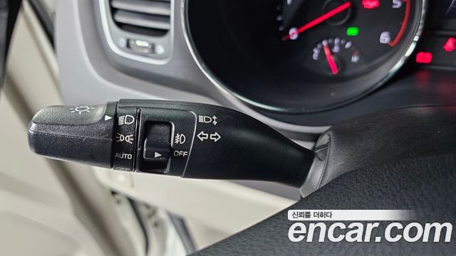 Kia Canival 2016 — photo 24